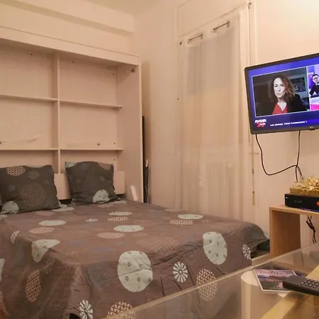 Apartamento Near Forum Grimaldi And Beach. Bnbrickeys.