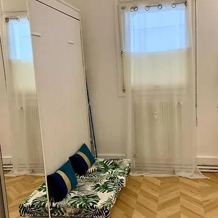 Apartamento Near Forum Grimaldi And Beach. Bnbrickeys. *